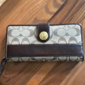 Coach wallet